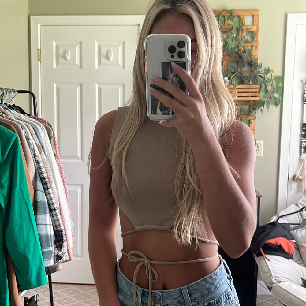White fox top